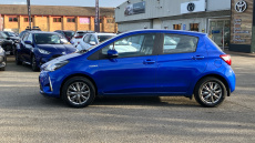 Toyota Yaris 1.5 Hybrid Icon Tech 5dr CVT Hybrid Hatchback